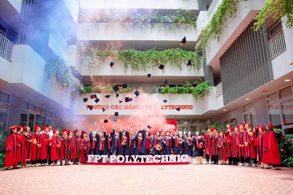 FPT Graduation